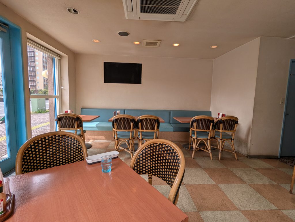 伊太楼さん店内