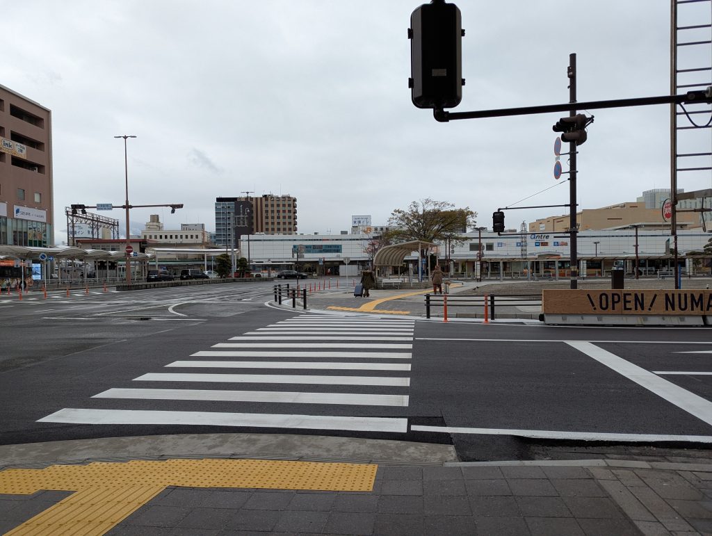 沼津駅前新歩道
