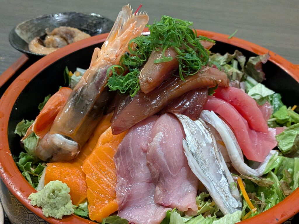 海鮮丼