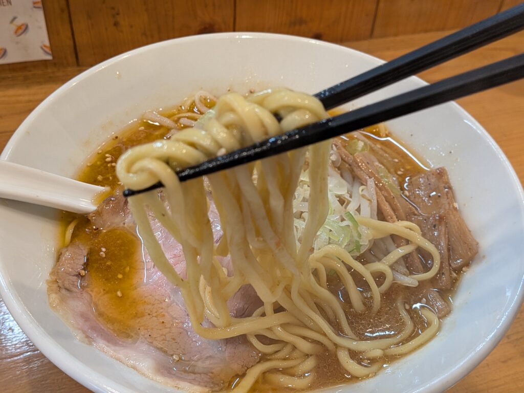 中太平打ち麺