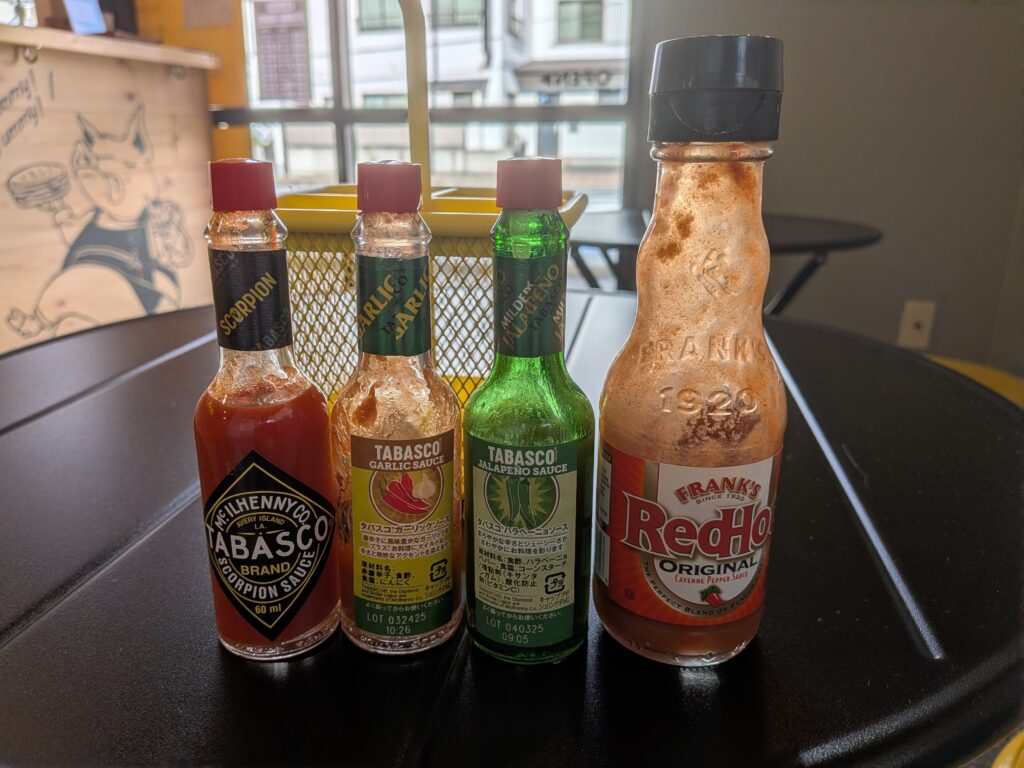 4種類のタバスコ
