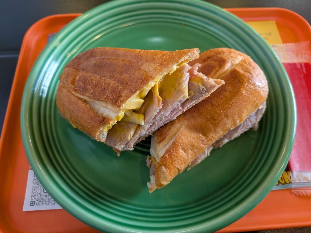 キュウバサンド