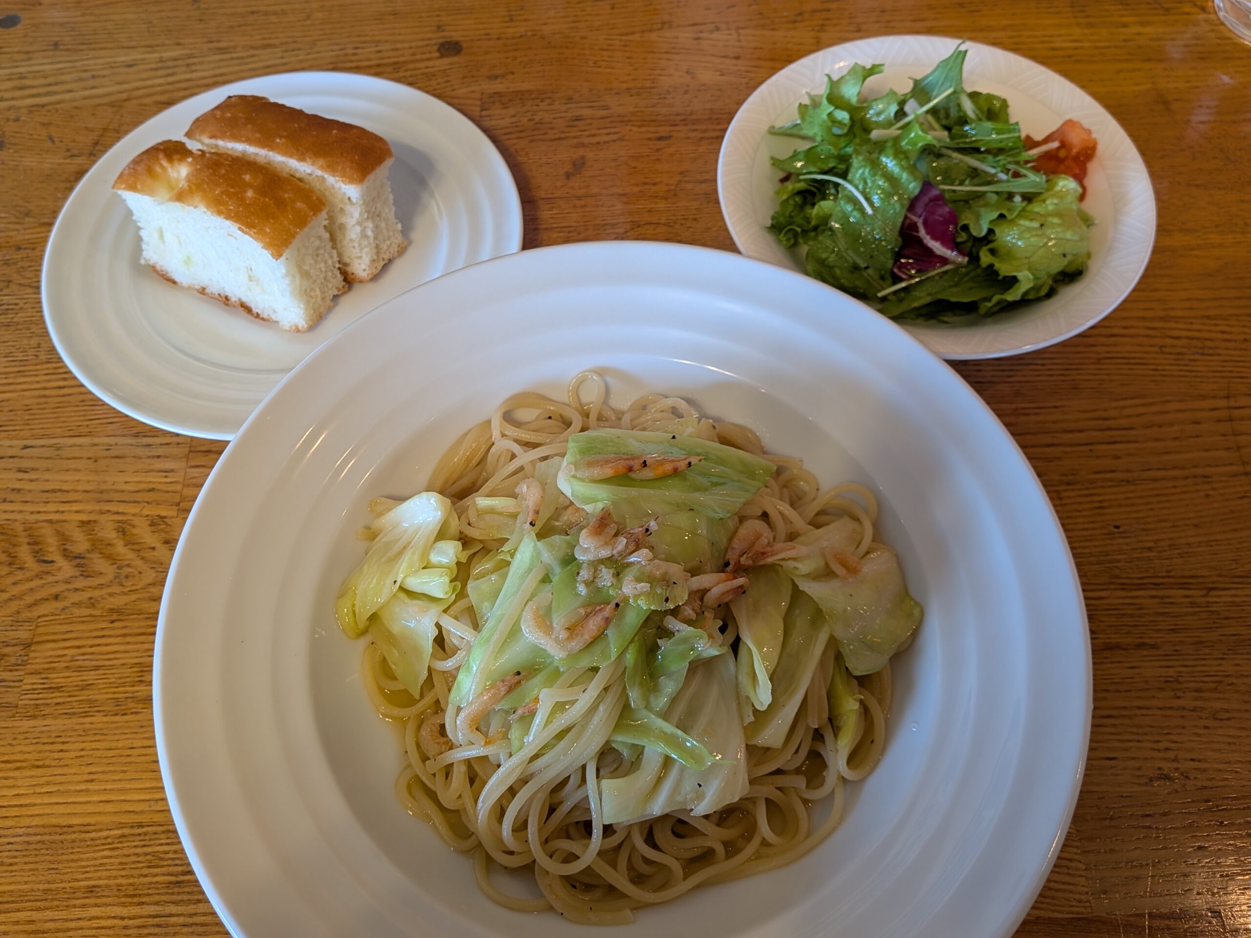 桜エビとキャベツのペペロンチーノ